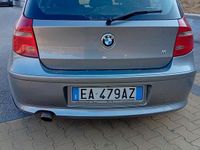 Usata BMW 116 116 CV (85 kW) 2010 Grigio Utilitaria