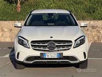 Usata Mercedes GLA180 Night 122 CV (89 kW) 2019 Bianco SUV