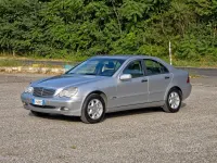 Usata Mercedes C200 Classic 122 CV (89 kW) 2003 Grigio Berlina