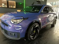 Neu Fiat 600E 206 kW (281 PS) 2026 Violett SUV