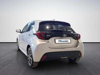 Usata Toyota Yaris Hybrid Trend 92 CV (67 kW) 2021 Argento Berlina