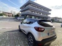 Usata Renault Captur 90 CV (66 kW) 2018 Grigio SUV