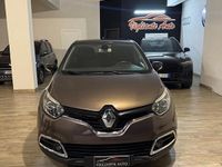 Usata Renault Captur 90 CV (66 kW) 2015 Marrone SUV