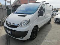 usata Opel Vivaro 2.0 CDTI 84KW Passo Lungo 2009