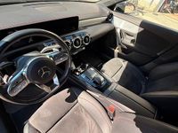 Usata Mercedes CLA200 163 CV (119 kW) 2020 Grigio Station wagon