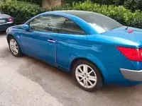 Usata Renault Mégane Cabriolet 135 CV (99 kW) 2004 Bluazzurro Cabrio