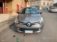 Usata Renault Clio GrandTour 90 CV (66 kW) 2016 Grigio Station wagon