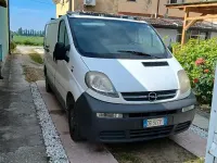 Usata Opel Vivaro 82 CV (60 kW) 2006 Monovolume