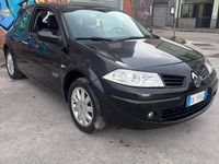 Usado Renault Mégane II 106 CV (77 kW) 2006 Negro Berlina