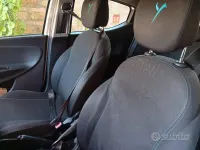 Usata Lancia Ypsilon 60 CV (44 kW) 2013 Bianco Utilitaria