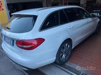 Usata Mercedes C200 Premium 135 CV (99 kW) 2017 Bianco Station wagon