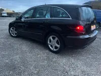 Usata Mercedes R320 224 CV (164 kW) 2008 Nero Station wagon