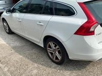 Usata Volvo V60 215 CV (158 kW) 2014 Bianco Station wagon