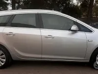 Usata Opel Astra Cosmo 125 CV (91 kW) 2012 Grigio Station wagon