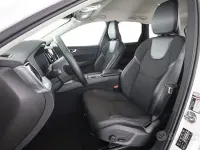 Usata Volvo XC60 Momentum 197 CV (144 kW) 2021 Bianco SUV