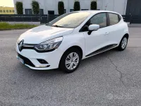 Usata Renault Clio 90 CV (66 kW) 2019 Bianco Utilitaria