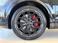 Nuova Audi RS Q8 Performance 640 CV (470 kW) 2025 Nero mhytos SUV