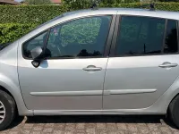 Usata Renault Grand Modus 75 CV (55 kW) 2011 Grigio Monovolume