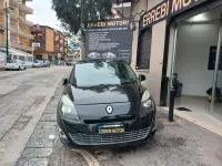 Usata Renault Scénic III 110 CV (80 kW) 2010 Nero Monovolume