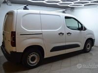 Usata Opel Combo 102 CV (75 kW) 2019 Bianco Monovolume