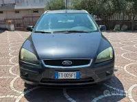 Usata Ford Focus S 90 CV (66 kW) 2006 Grigio Station wagon