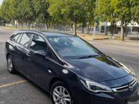 Usata Opel Astra 110 CV (80 kW) 2016 Nero Station wagon