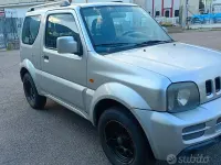 Usata Suzuki Jimny 85 CV (62 kW) 2007 Grigio SUV