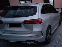 Usata Mercedes B200 150 CV (110 kW) 2020 Argento Monovolume