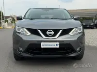 Gebraucht Nissan Qashqai Acenta 110 PS (80 kW) 2016 Grau SUV