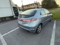 Usata Honda Civic 140 CV (102 kW) 2006 Grigio Berlina
