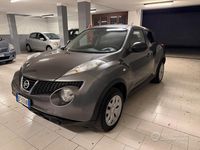 Usata Nissan Juke Tekna 110 CV (80 kW) 2011 Grigio SUV