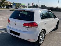Usata VW Golf VI 102 CV (75 kW) 2010 Bianco Utilitaria