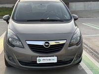 Usata Opel Meriva Cosmo 101 CV (74 kW) 2011 Grigio Monovolume