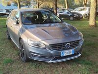 Usata Volvo V60 Momentum 190 CV (139 kW) 2016 Station wagon