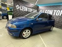 Usata Fiat Punto 140 CV (102 kW) 1999 Blu Berlina