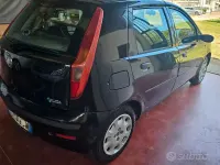 Usata Fiat Punto Classica 60 CV (44 kW) 2010 Nero Utilitaria
