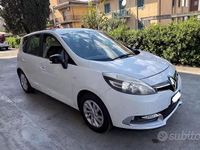 Usata Renault Scénic III 110 CV (80 kW) 2016 Bianco Monovolume