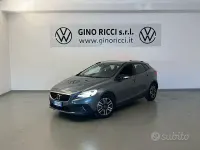 Usata Volvo V40 CC Business Edition 120 CV (88 kW) 2018 Grigio Station wagon