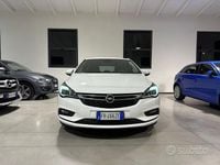 Usata Opel Astra Innovation 110 CV (80 kW) 2018 Bianco Berlina