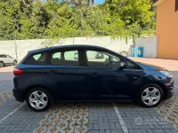 Begagnad Ford C-MAX 125 HK (91 kW) 2013 Minibuss