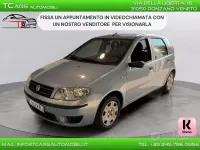 Usata Fiat Punto 60 CV (44 kW) 2006 Azzurro Utilitaria