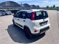 Usata Fiat Panda 4x4 S 95 CV (69 kW) 2018 Bianco Utilitaria