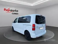 Usata Toyota Proace Verso Lounge 120 CV (88 kW) 2019 Bianco Station wagon