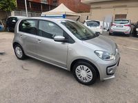 Usata VW up! 67 CV (49 kW) 2014 Argento Utilitaria