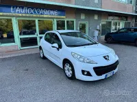 Usata Peugeot 206 60 CV (44 kW) 2010 Bianco Utilitaria