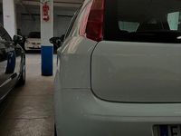 Usata Fiat Punto 69 CV (50 kW) 2016 Bianco Utilitaria
