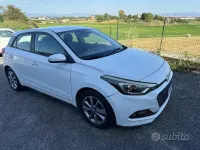 Usata Hyundai i20 Style 75 CV (55 kW) 2017 Bianco Berlina