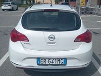 usata Opel Astra 5p 1.4 Cosmo 100cv