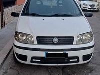 Usata Fiat Punto 70 CV (51 kW) 2003 Bianco Utilitaria