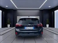 Usata Ford Focus ST-Line 125 CV (91 kW) 2023 Nero Berlina